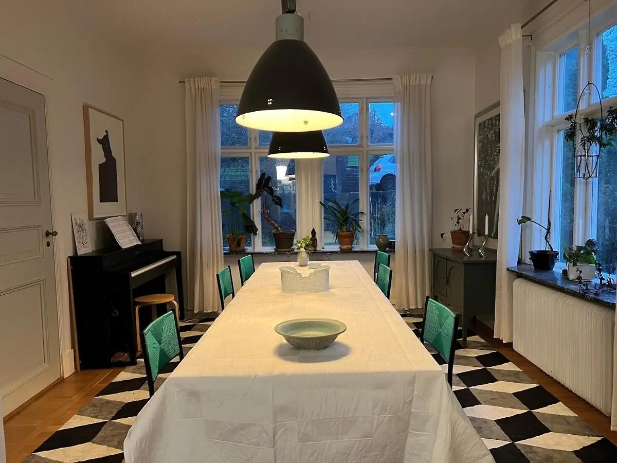 Villa In Gothenburg 7 Minutes To Town And Liseberg